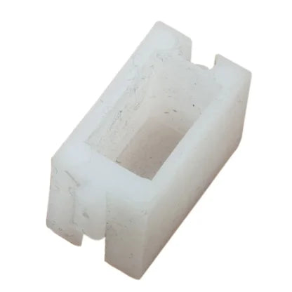 TALON PLASTIC SPACER CLIP