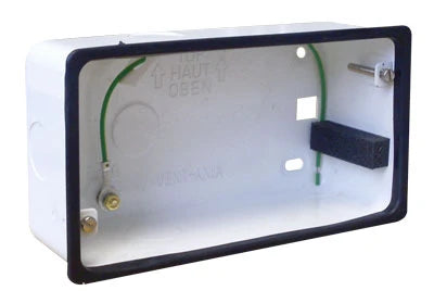 VENT AXIA FLUSH METAL WALL BOX 400144